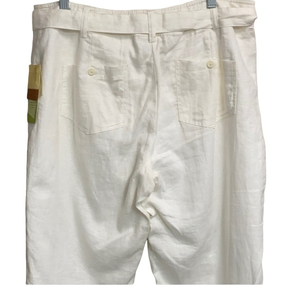 White Linen Cropped Pants - Picture 2 of 3
